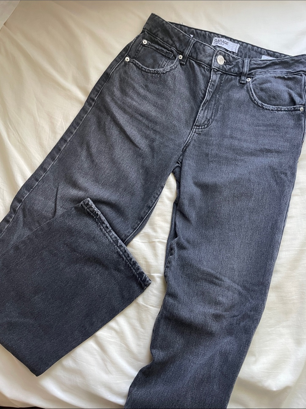 Garage Black-Wash Straight leg slouchy jeans